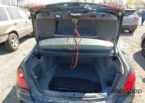 2015 BMW 740Li xDrive z USA, uszkodzony, nr VIN WBAYF4C55FGS99286